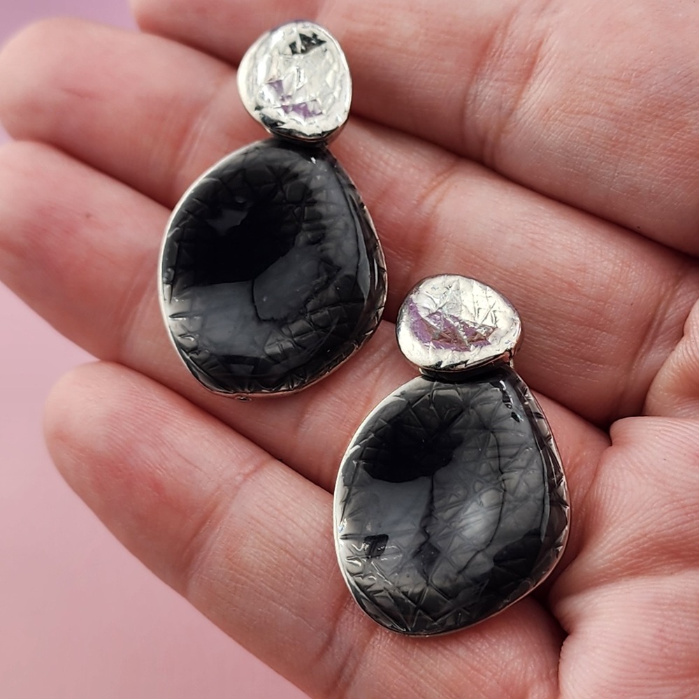Black Resin Teardrop Earrings Silver Tone Textured Stud Gothic Statement Dangle